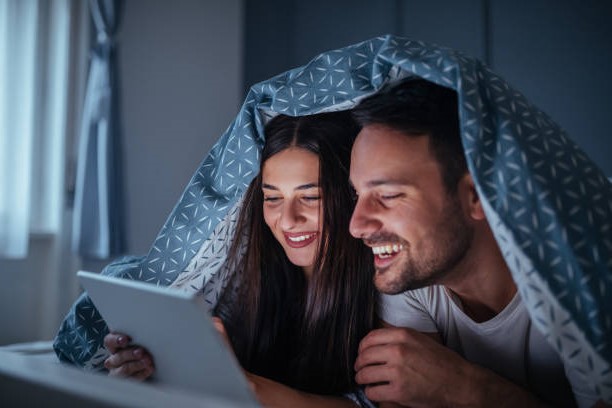 ► 5 советов, как смотреть порно вместе с мужем, не испытывая при этом стыд