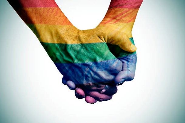 ► Ученые решили выяснить, существует ли ген гомосексуальности? Оказалось, что гены гомосексуалистов имеют некоторые отличия, но гена лесбиянок или геев нет!