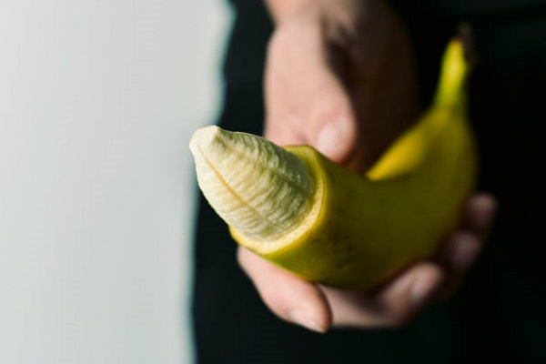 Обрезанный пенис лучше?