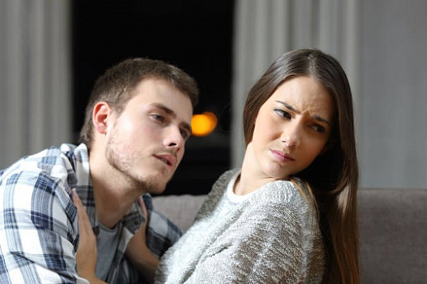 Как правильно общаться с бывшим?