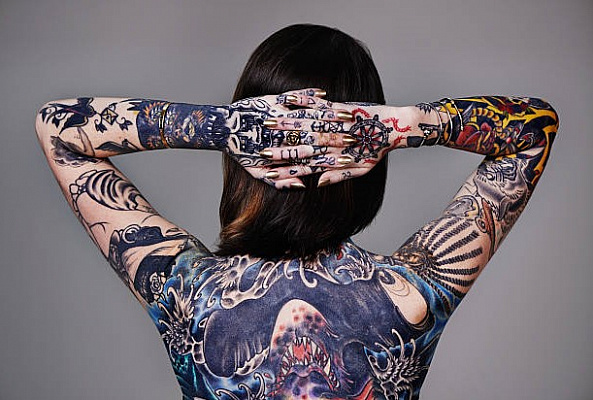 8 вещей, раздражающих мужчин в женщине