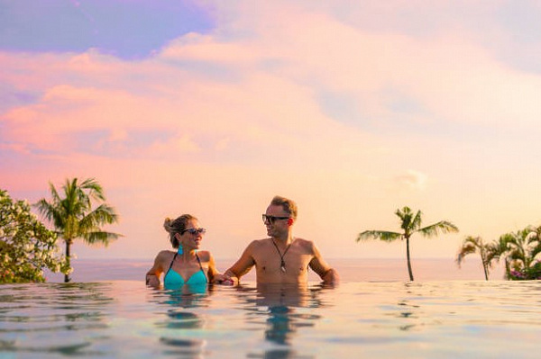 Идеальный курортный роман для каждого знака Зодиака