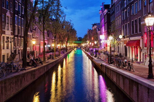 Самые необычные бордели в мире