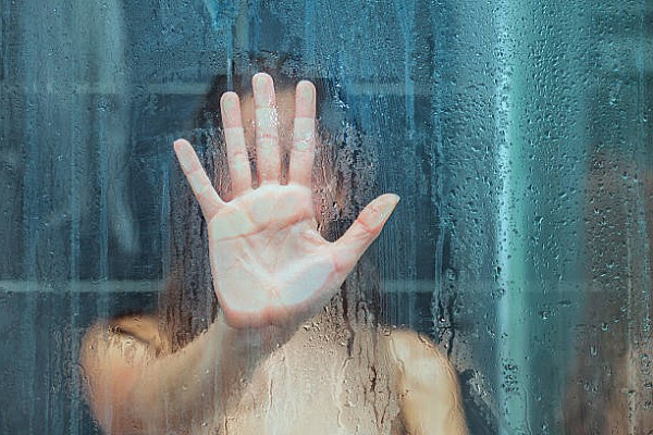 Как заниматься сексом там, где нельзя шуметь?