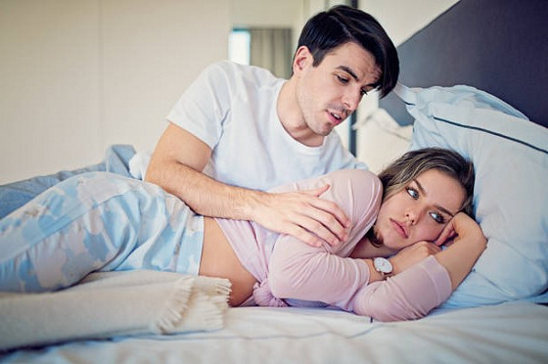 Сексолог: что скрыто за отсутствием желания у партнера